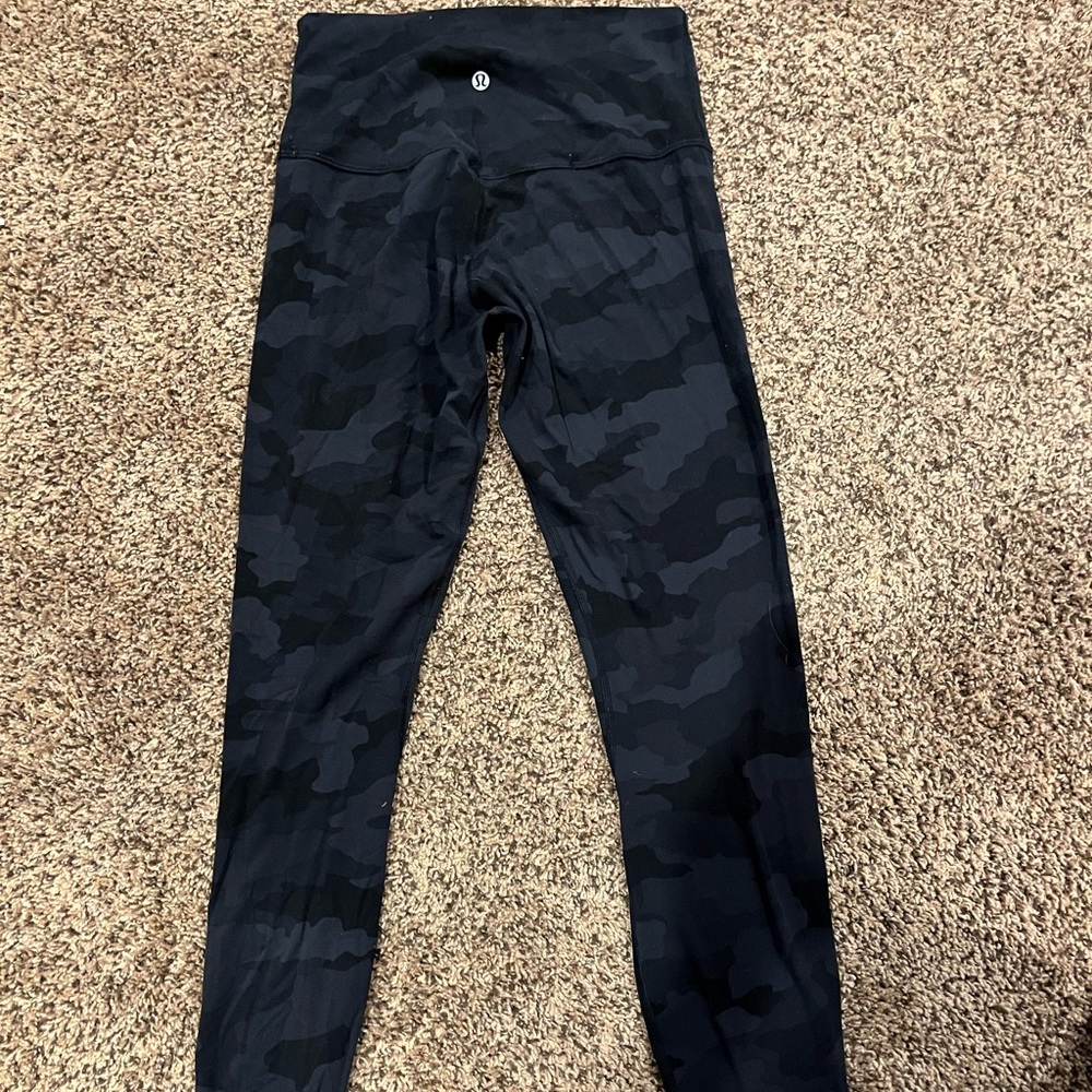LULULEMON CAMO LEGGINGS